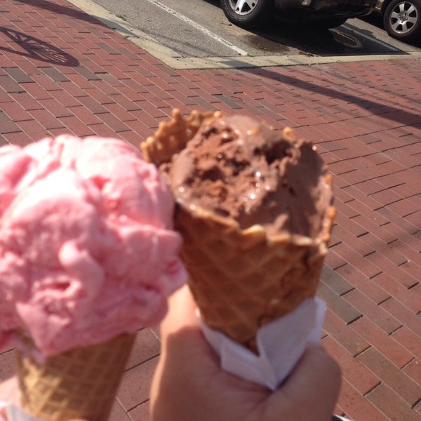 Photos at Jersey Junction Ice Cream East Grand Rapids, MI