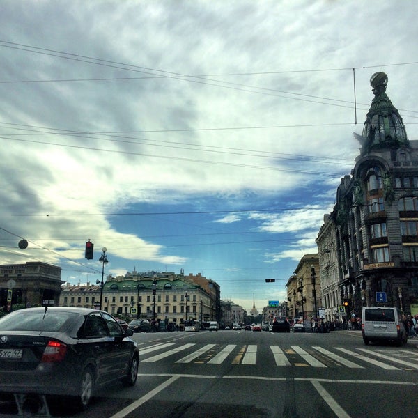 6/12/2015 tarihinde Светланаziyaretçi tarafından Nevsky Prospect'de çekilen fotoğraf