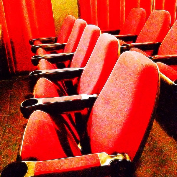 Foto scattata a Grand Cinema da Mary L. il 5/17/2015