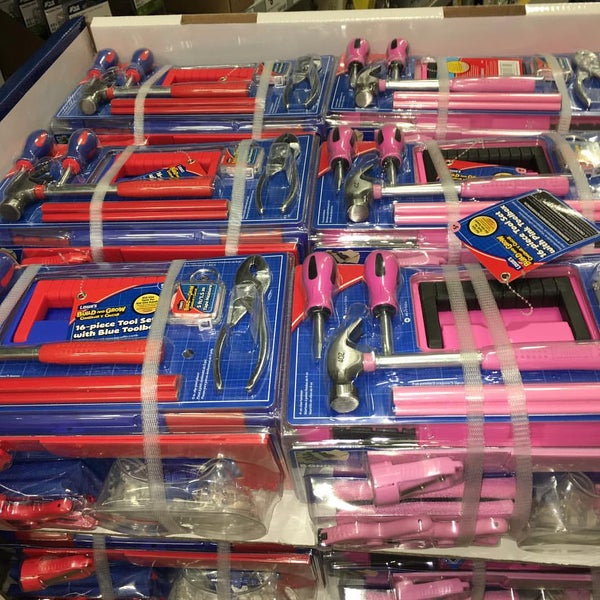 Lowe's Hardware Store in Salem