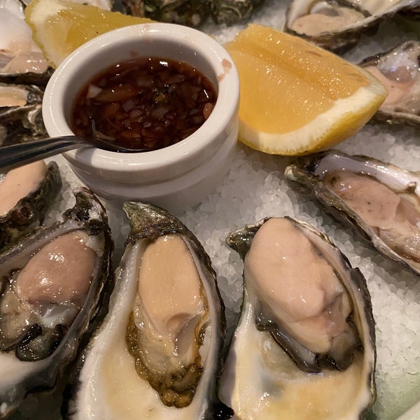 Jellyfish Restaurant Seafood Restaurant in Brisbane City