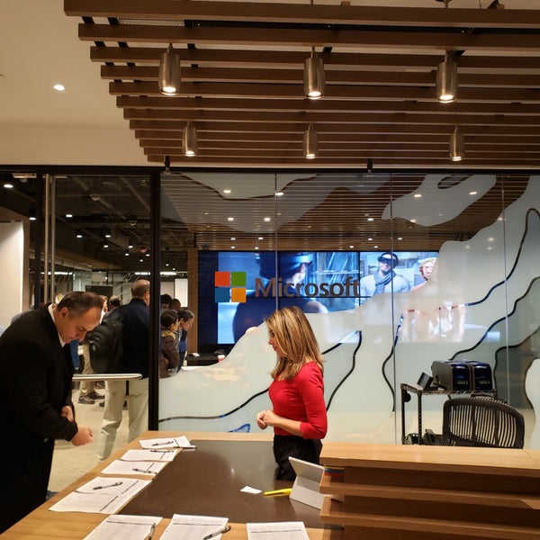 Microsoft Technology Center Burlington, MA