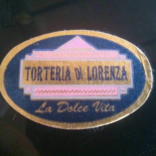 Foto diambil di Torteria Di Lorenza oleh Regina C. pada 12/22/2012