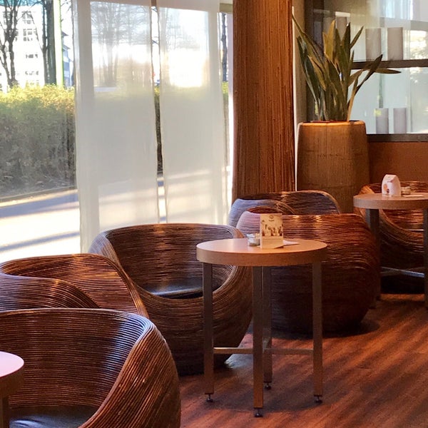 Photos At Ibis Hotel Essen Hauptbahnhof Hotel In Essen