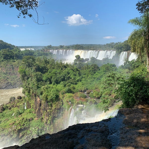 รูปภาพถ่ายที่ Parque Nacional Iguazú โดย Maxi C. เมื่อ 4/23/2023