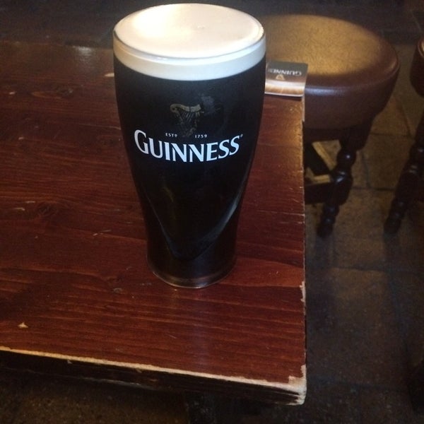 Lily Finnegans Pub Whitestown