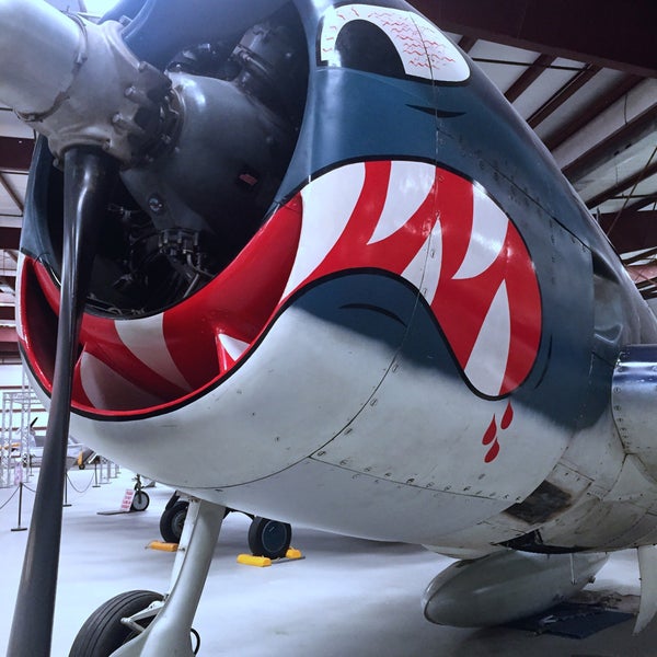 Foto tirada no(a) Yanks Air Museum por Nessie em 11/26/2016