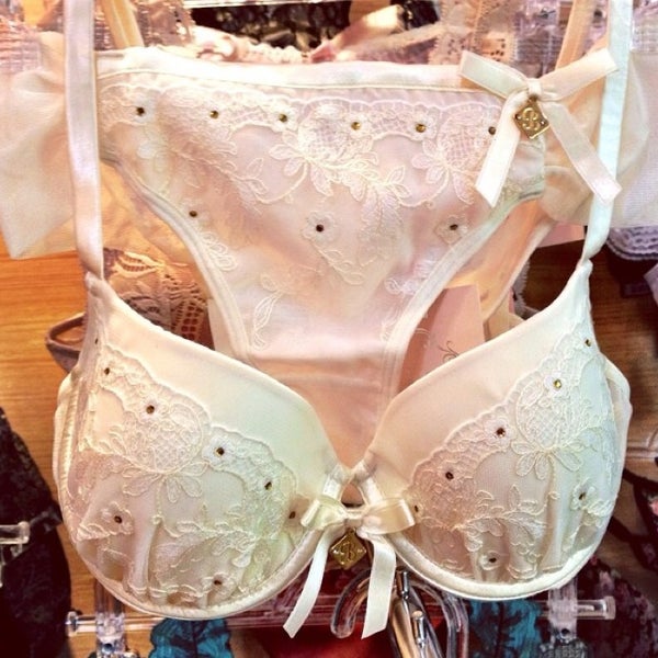 blush underwear