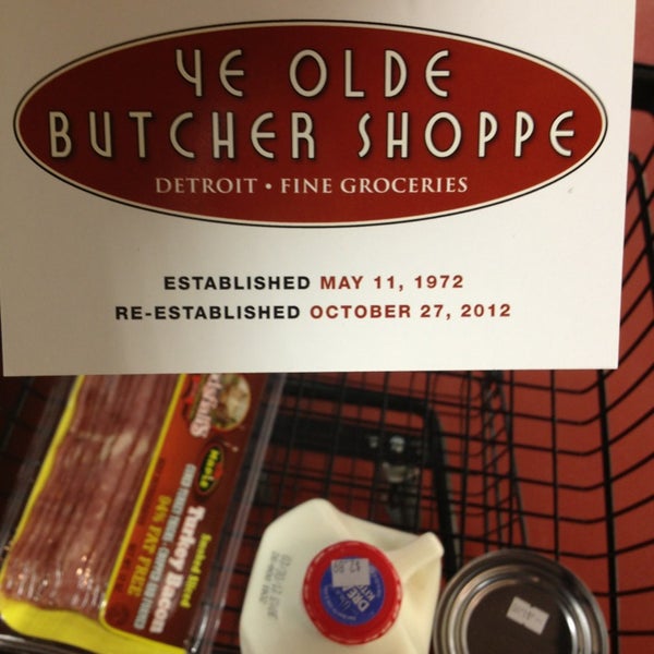 รูปภาพถ่ายที่ Ye Olde Butcher Shoppe โดย Charlene M. เมื่อ 3/16/2013