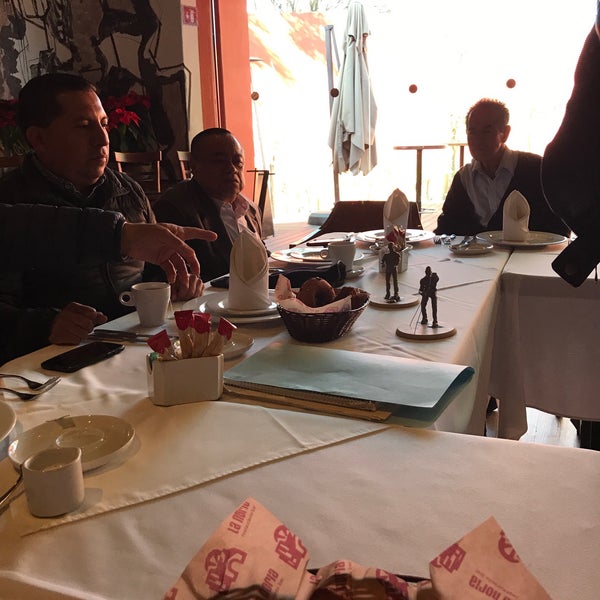 12/13/2017 tarihinde Gerardo Y.ziyaretçi tarafından Restaurant La Noria'de çekilen fotoğraf