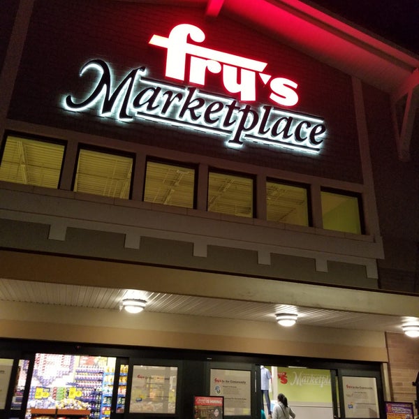 Fry's Marketplace Grocery Store in Phoenix