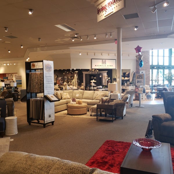 Art Van Furniture (Now Closed) - 1 tip