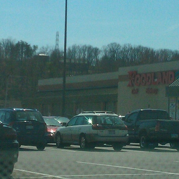 Foodland Southside Grocery Store