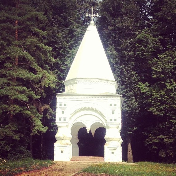 Часовня крест
