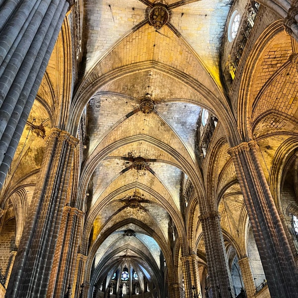 Photo prise au Cathédrale Sainte-Croix de Barcelone par あきっと le2/13/2024