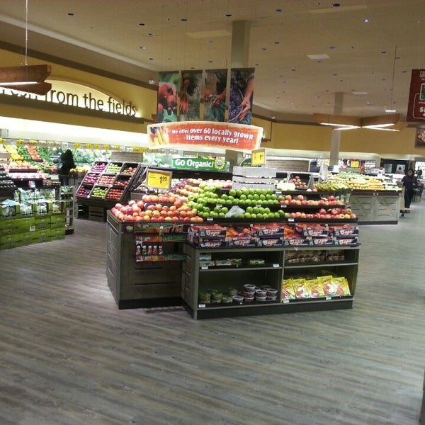 Safeway Grocery