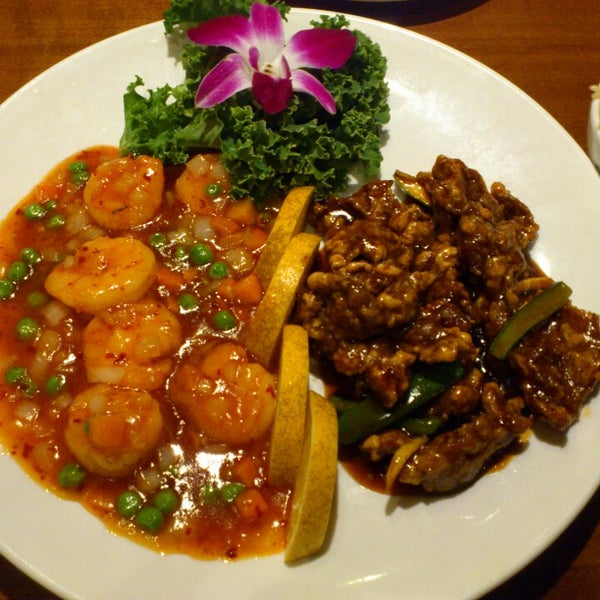 Photo taken at Fulin&#39;s Asian Cuisine by Luke G. on 1/7/2014