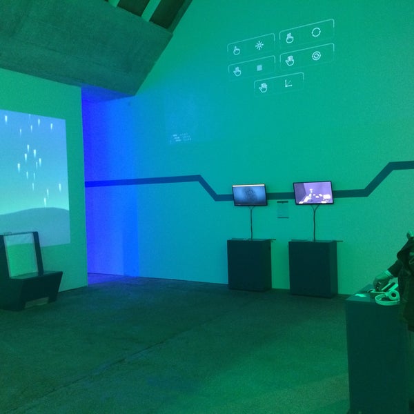 รูปภาพถ่ายที่ Game Science Center Berlin โดย Pascale U. เมื่อ 12/22/2014