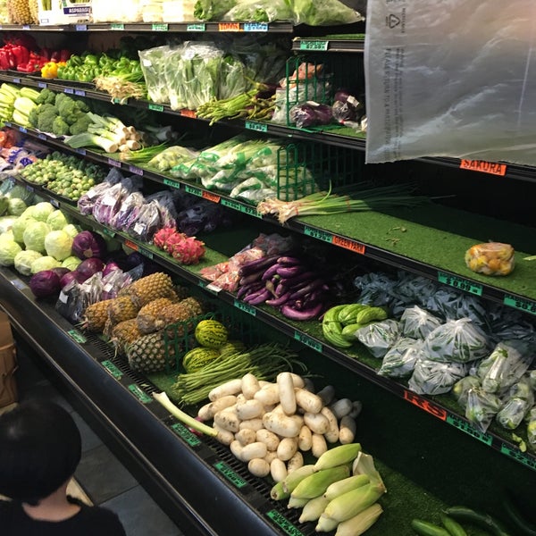 payless market market