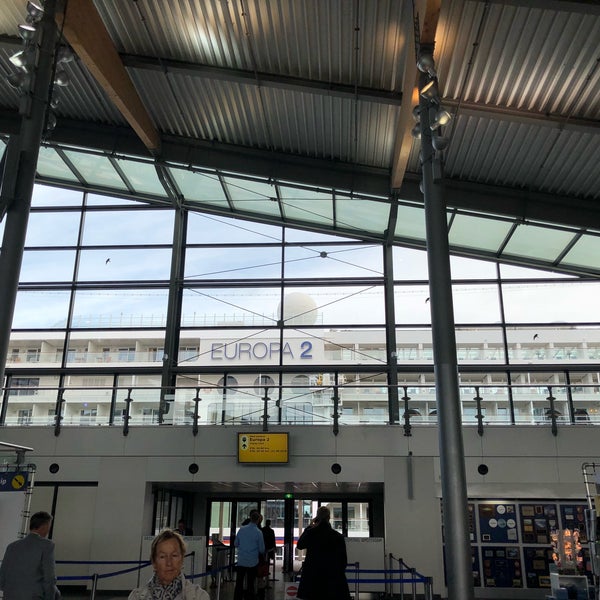 Photo taken at Passenger Terminal Amsterdam by  Ed B. on 9/21/2018