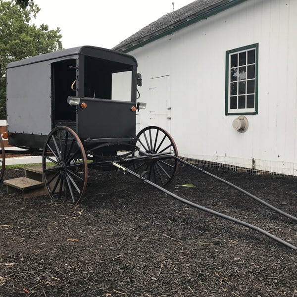 Снимок сделан в The Amish Farm and House пользователем  Ed 🇳🇱 B. 8/15/2017