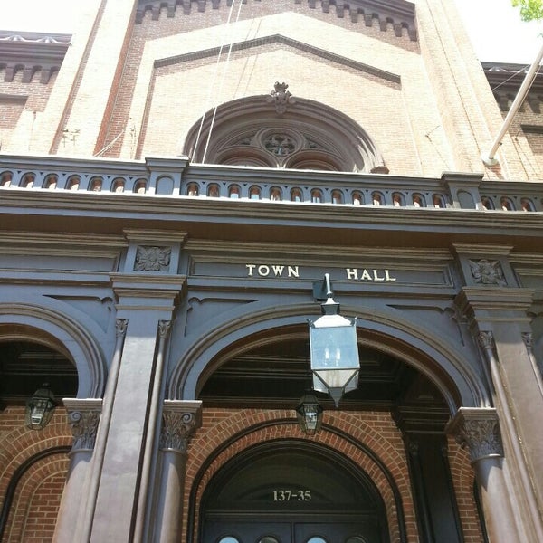 Flushing Town Hall - Performing Arts Venue