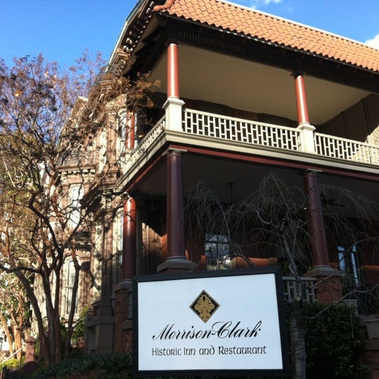 12/20/2012에 Tom C.님이 Morrison-Clark Historic Inn &amp; Restaurant에서 찍은 사진