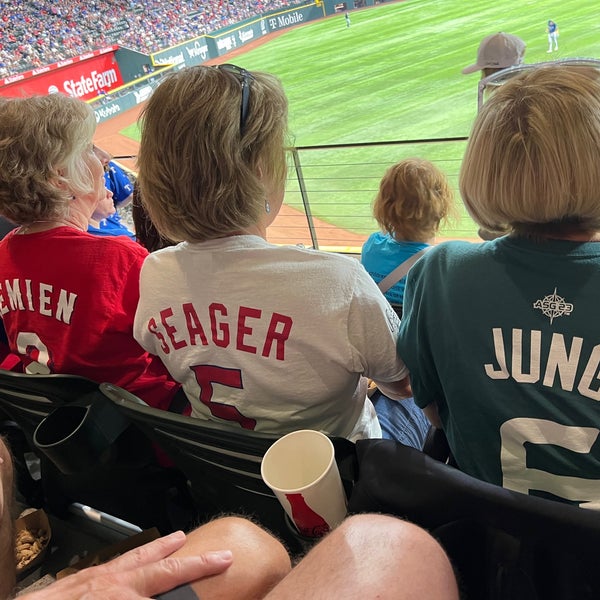 Rangers Allyoucaneat Restaurant 3 tips