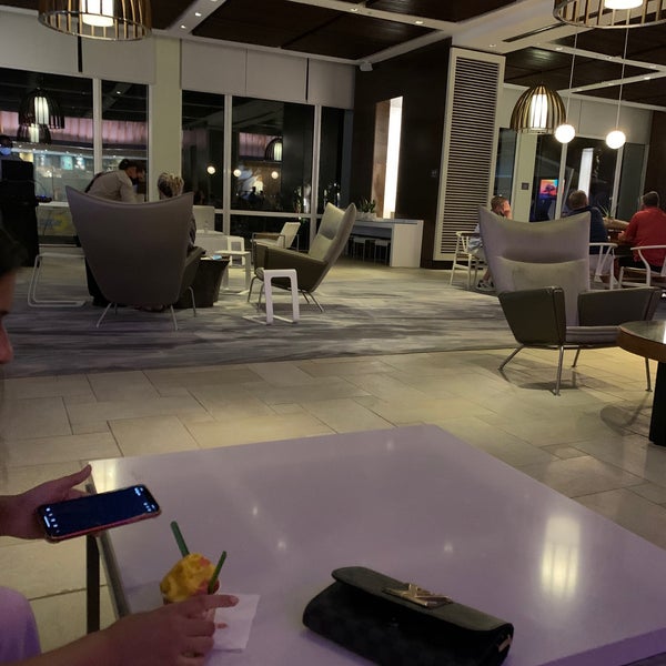 Photo taken at Aruba Marriott Resort &amp; Stellaris Casino by Ruchi G. on 3/21/2021
