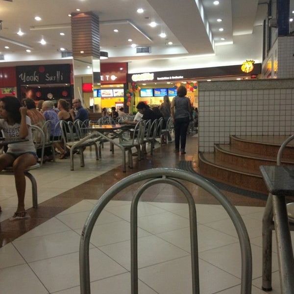 Photo taken at Araguaia Shopping by João Carlos A. on 2/11/2013