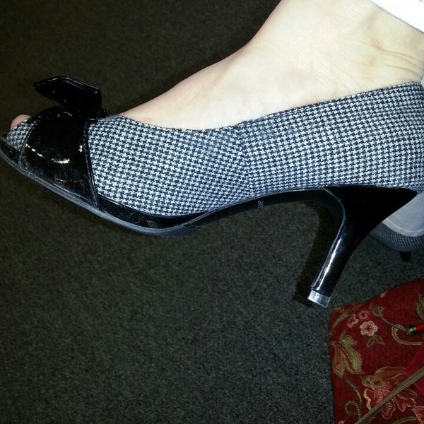 Shoes On A Shoestring Cottonwood Mall 4 Tips