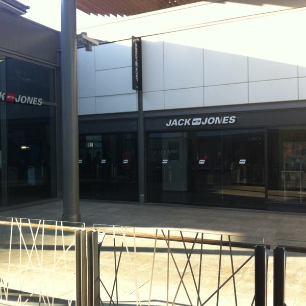 Jack \u0026 Jones - Clothing Store