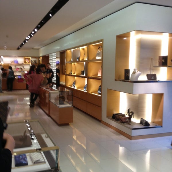 Louis Vuitton - Boutique in Genève