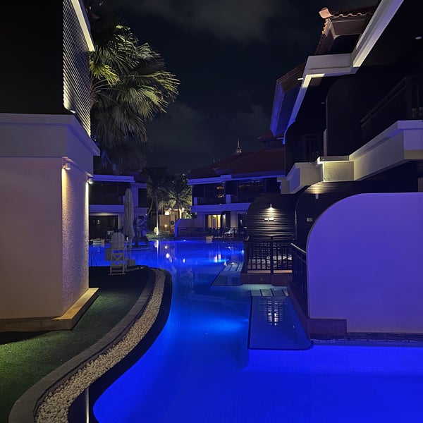 Photo taken at Anantara The Palm Dubai Resort by Sergey on 1/2/2024