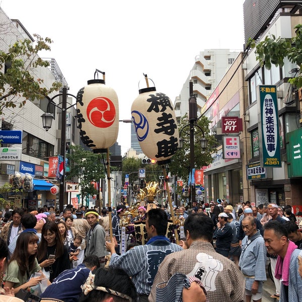 Photos At 赤城神社例大祭 Now Closed 神楽坂 0 Tips Photos At 赤城神社例大祭 Now Closed 神楽坂 0 Tips