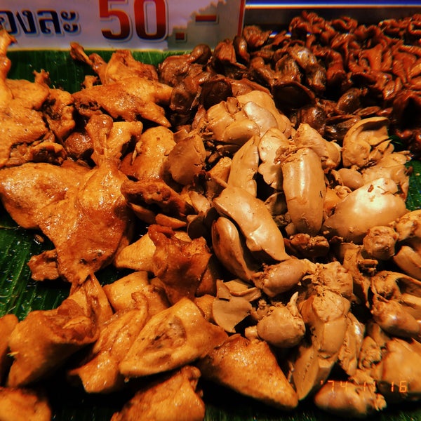 Photo taken at Amornpan Market by Yingjung B. on 11/16/2017