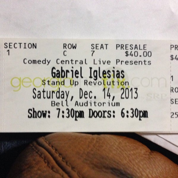 12/14/2013にSilvia S.がBell Auditoriumで撮った写真