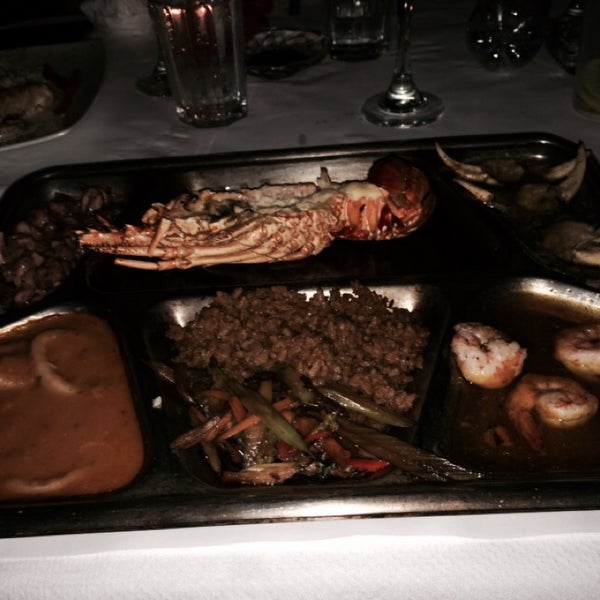 Das Foto wurde bei Donde Olano Restaurante von Natalia S. am 11/22/2014 aufgenommen