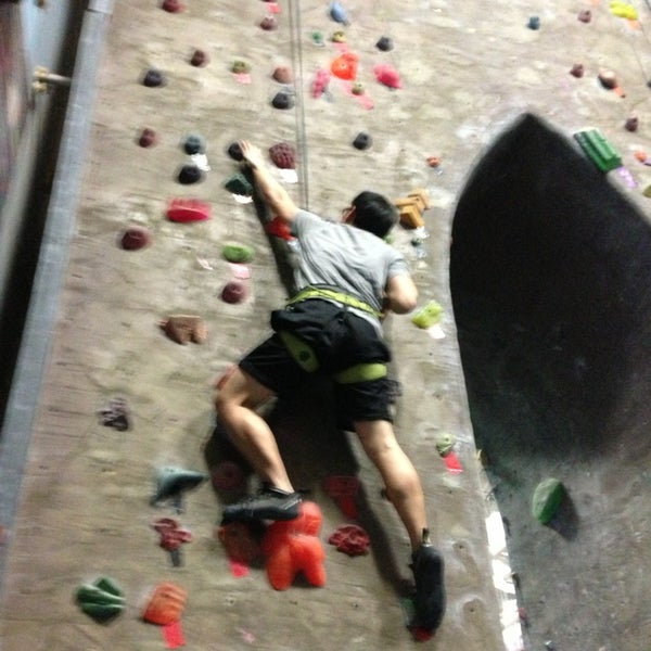 Photo taken at Brooklyn Boulders by Benny W. on 1/12/2013