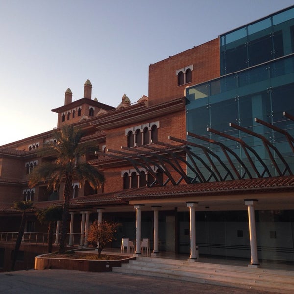 12/14/2013 tarihinde Jose Antonio L.ziyaretçi tarafından Hotel Granada Palace'de çekilen fotoğraf