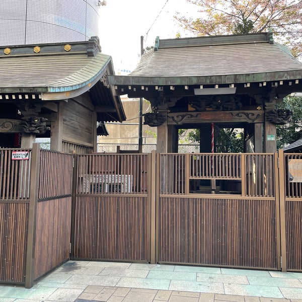 池袋四面塔稲荷大明神 Shrine 池袋四面塔稲荷大明神 Shrine