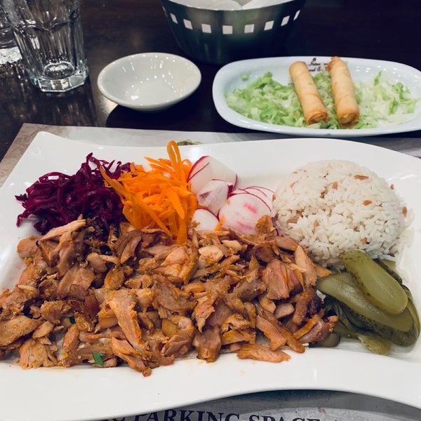 Foto tirada no(a) Istanbul Borek &amp; Kebab por Aree A. em 2/8/2019