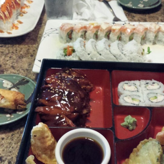 Zen Zen Sushi 223 E Pine St
