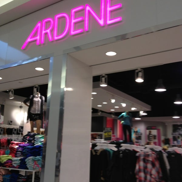 ardene boots sale