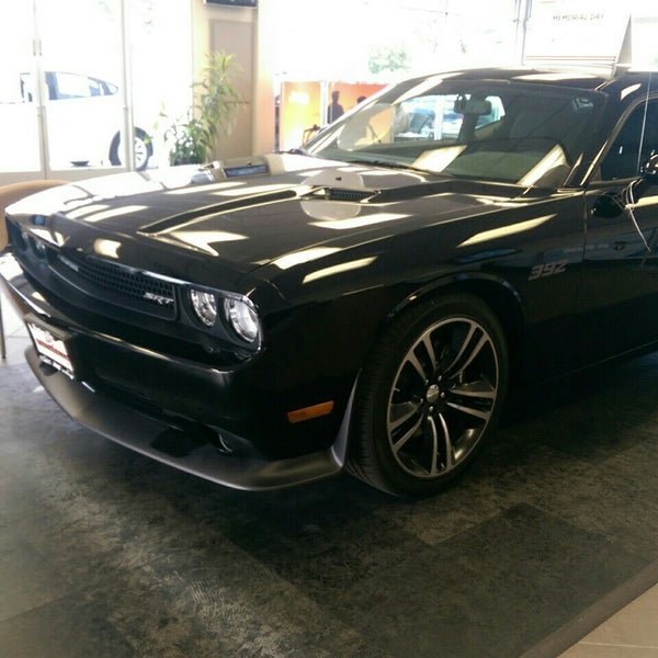 Porterville Chrysler Jeep Dodge Car Dealership