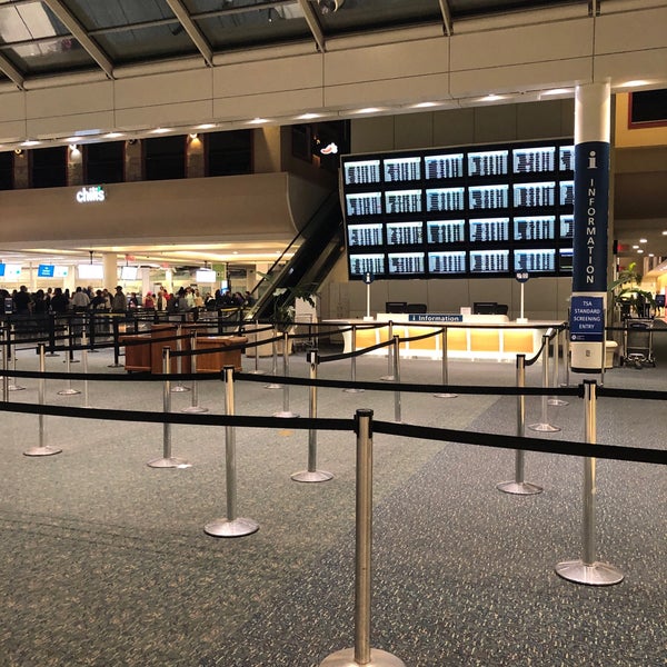 9/15/2019에 Mark L.님이 올랜도 국제공항 (MCO)에서 찍은 사진
