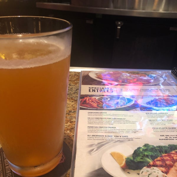 Photo taken at BJ&#39;s Restaurant &amp; Brewhouse by Mark L. on 12/17/2019