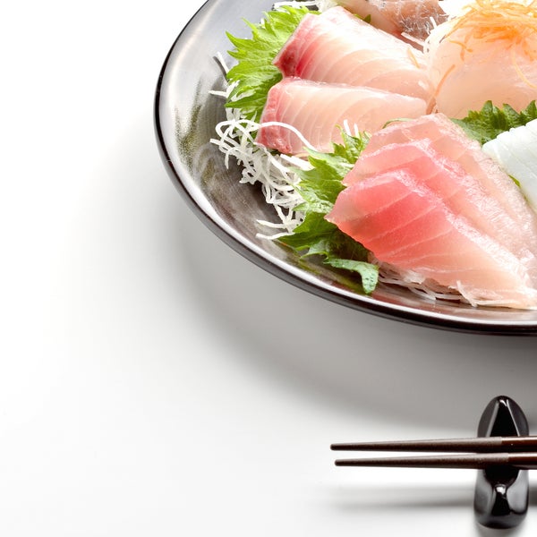 Культура дзержинск суши. Суши стра. Калифорнийский сурими роллы. Роллы на волочаевской хабаровск. Сашими япония.