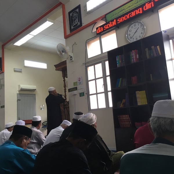 Photos At Masjid As Sobirin Bandar Lahat Baru