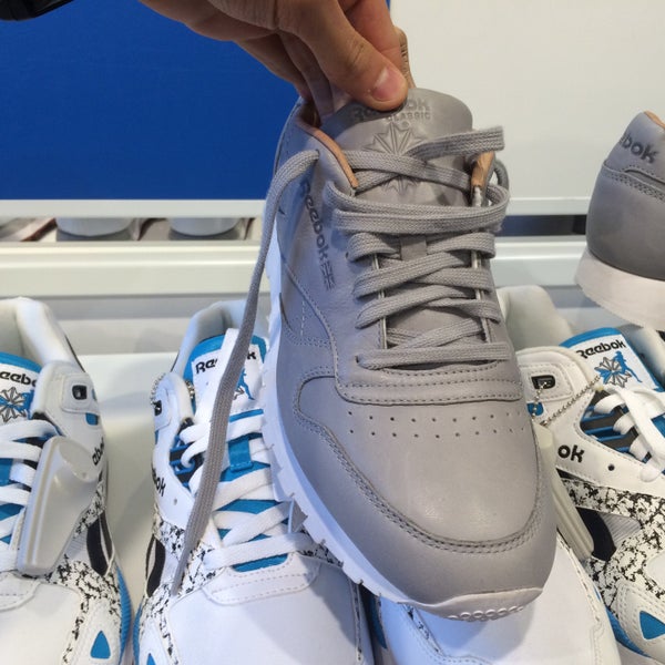 Photos At Reebok Sporting Goods Shop In Istanbul